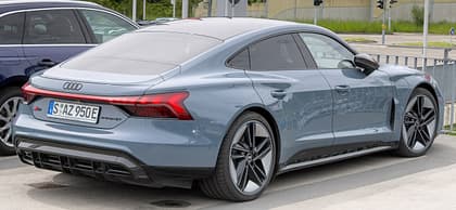 Audi e-tron GT quattro