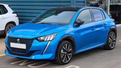 Peugeot e-208 GT