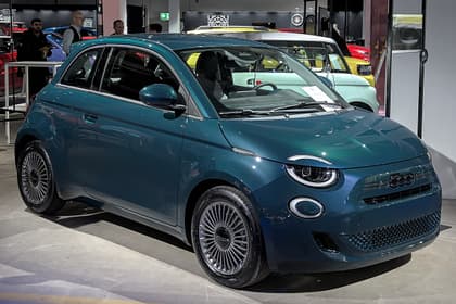 Fiat 500e La Prima