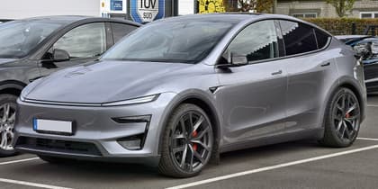 Tesla Model Y Long Range AWD
