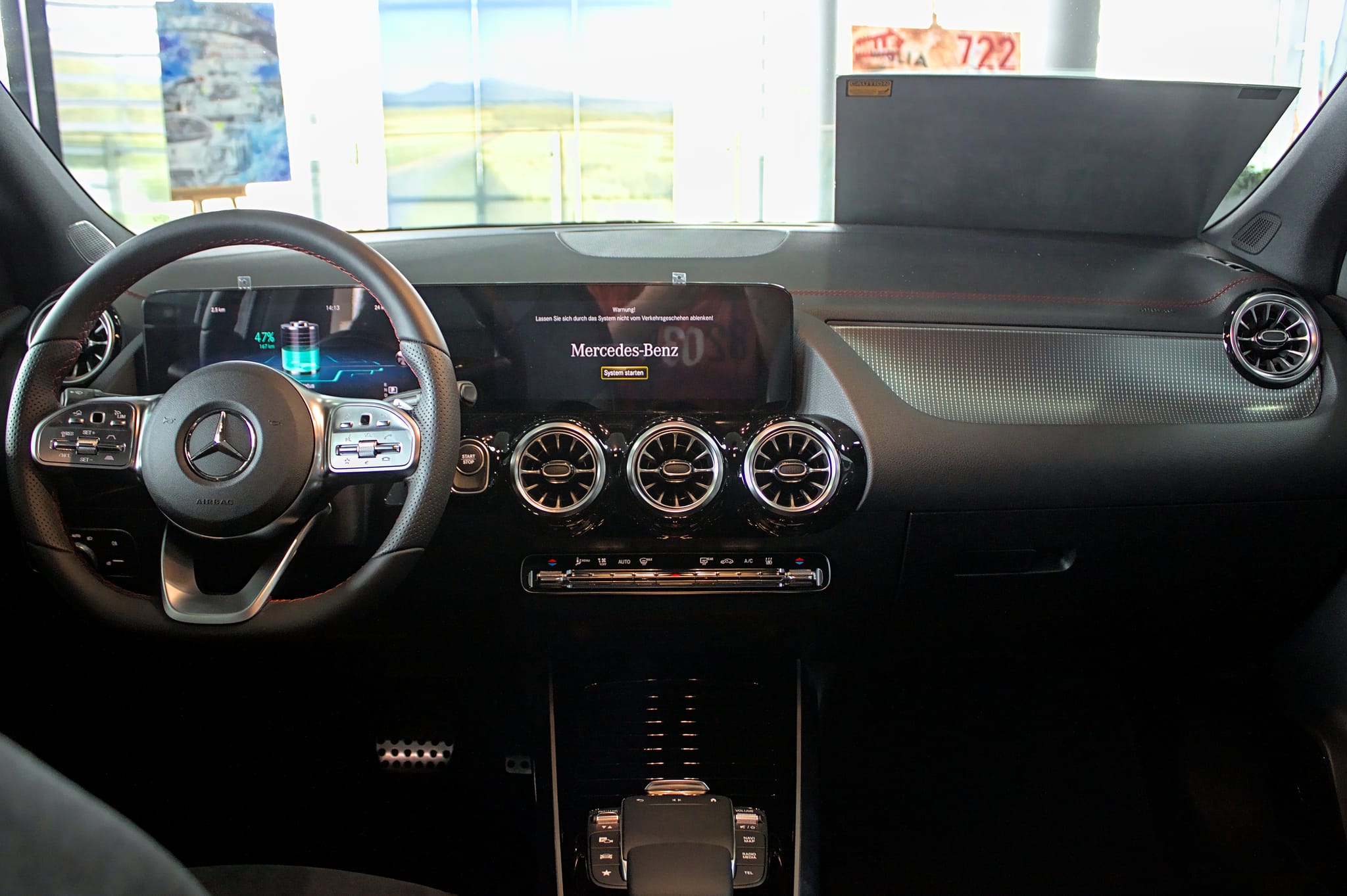 Mercedes-Benz EQA 250