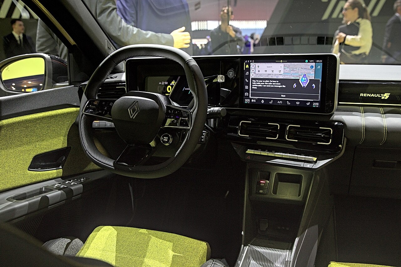 Renault 5 E-Tech Comfort Range