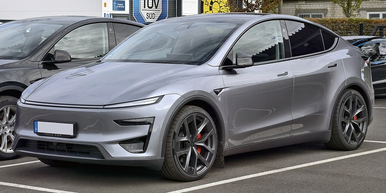 Tesla Model Y Long Range AWD
