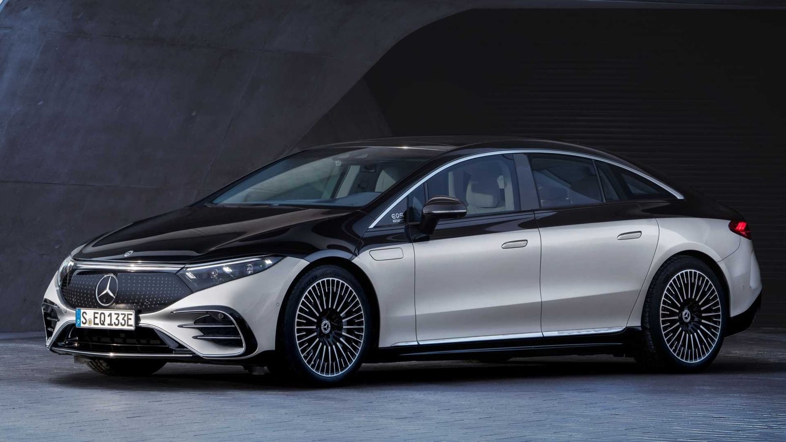Mercedes-Benz EQS