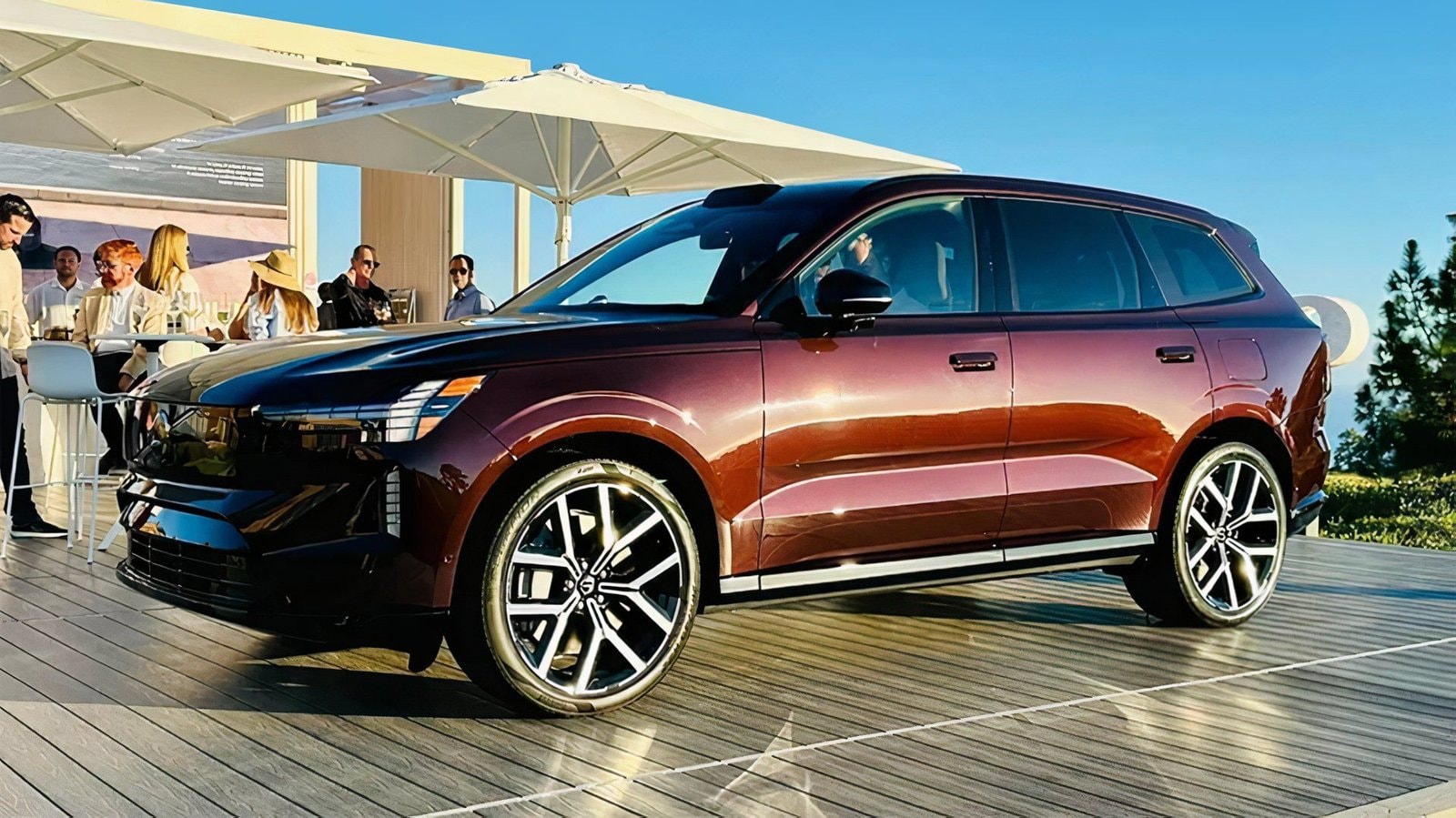Volvo EX90